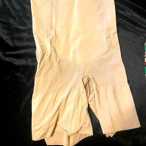 Spanx shaper shape-wear shorts